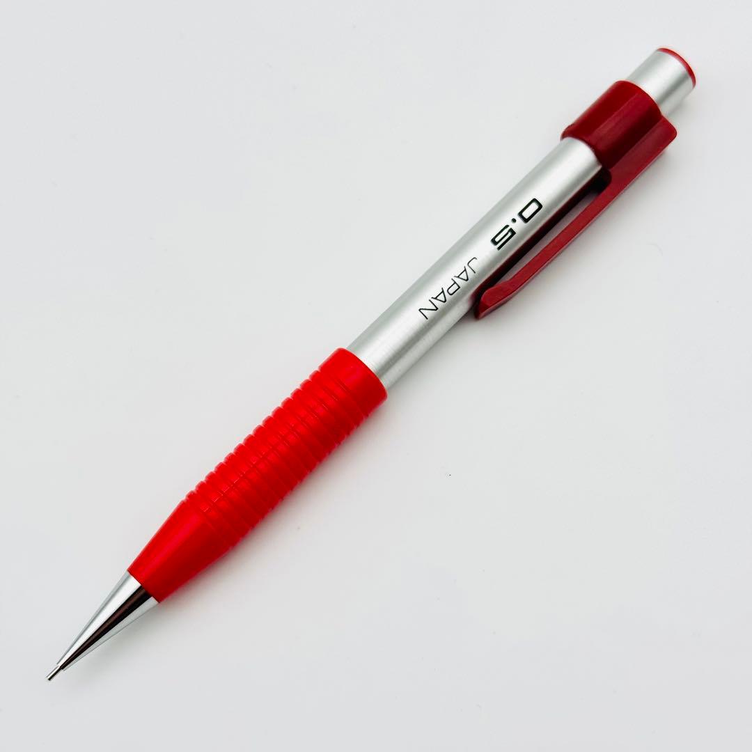 Pilot Fre-Fre 2020 model red mechanical pencil 0.5mm with plastic and metal body and clear case