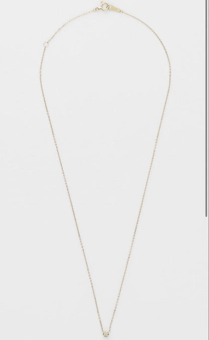 agete K10 yellow gold diamond necklace 0.03ct on white background length 40 cm adjustable