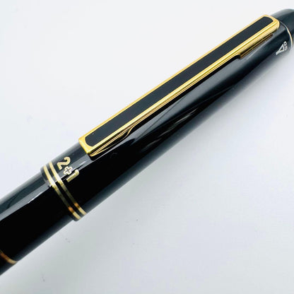 Black and gold Pilot 2+1 multi-function pen with 2-color ballpoint and 0.5mm mechanical pencil with case