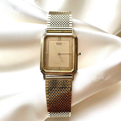SEIKO Dolce Rectangular 9520 Quartz Men's Watch — Japanese