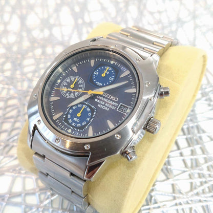 SEIKO V657-9060 Quartz Men's Watch — Japanese