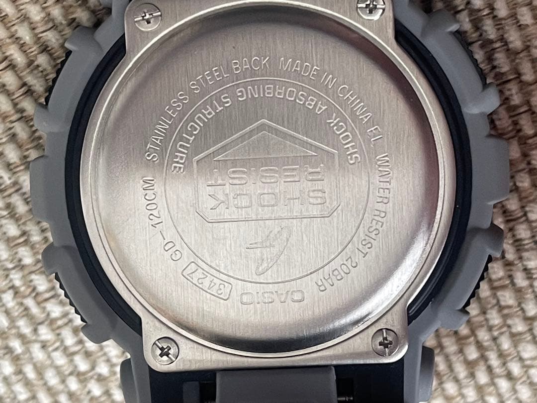 CASIO G-SHOCK 係数〜20?0 Digital Men's Watch — Japanese