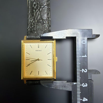SEIKO シャリオ Quartz Men's Watch — Japanese