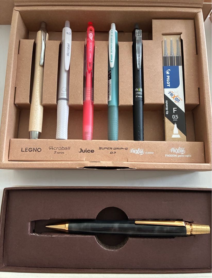 Pilot Shareholder Benefit 2022 pen set with marble pattern shaft including LEGNO, Acroball T, Juice, SUPER GRIP G and FRIXION refill