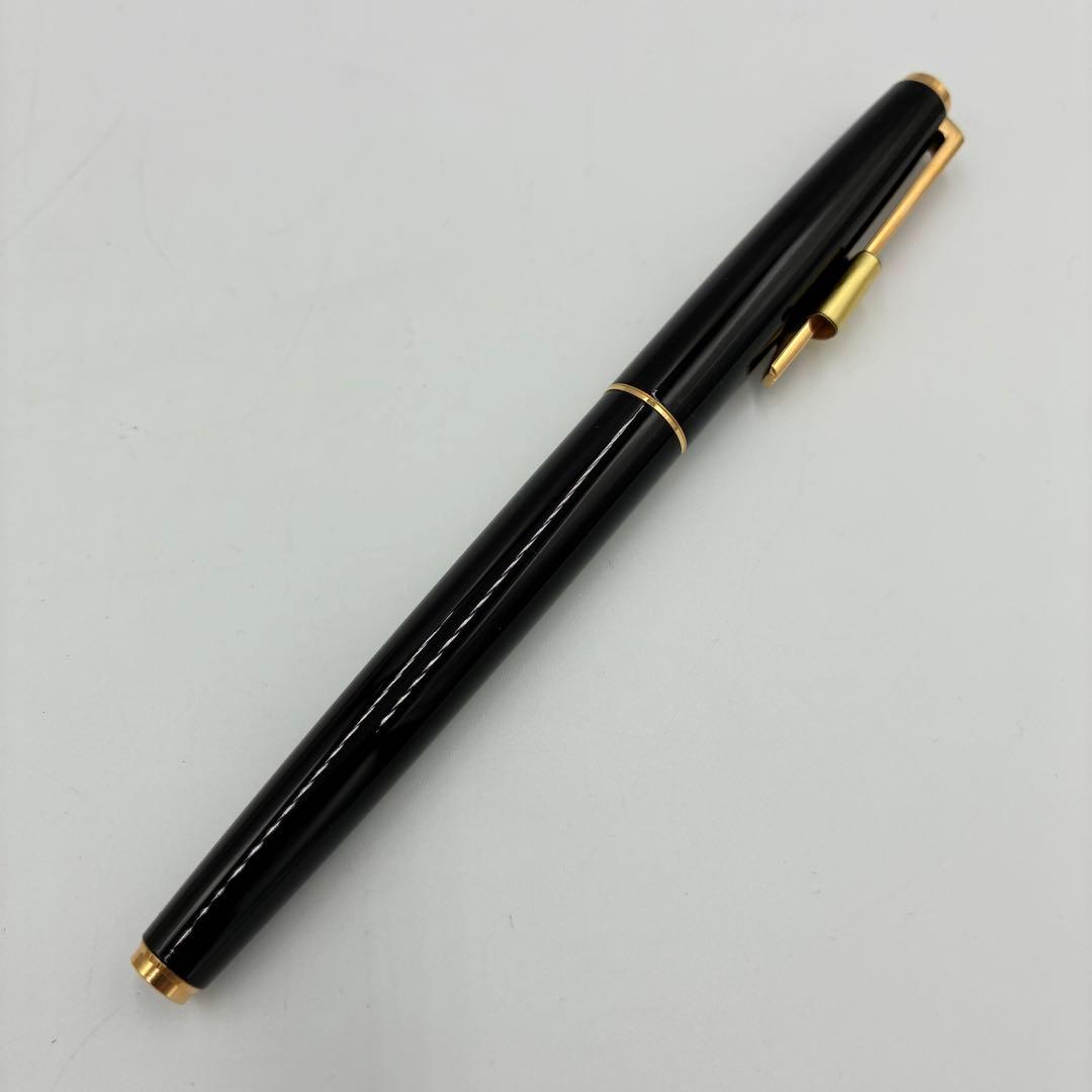 New PILOT Deluxe Lacquer Fountain Pen with 18K-750 Fine F nib in lacquer finish and gift box