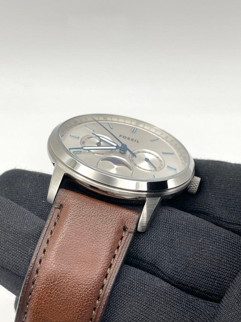 FOSSIL NEUTRA MOONPHASE Quartz Men's Watch — Japanese
