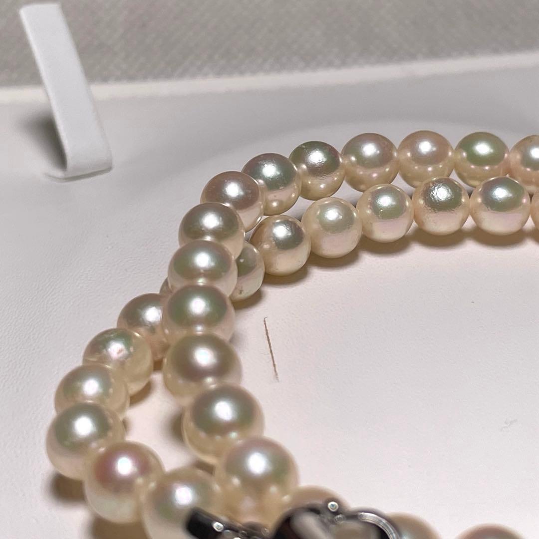 Akoya pearl necklace with 6.5-7.0mm round white pearls on a 42.6 cm silver chain