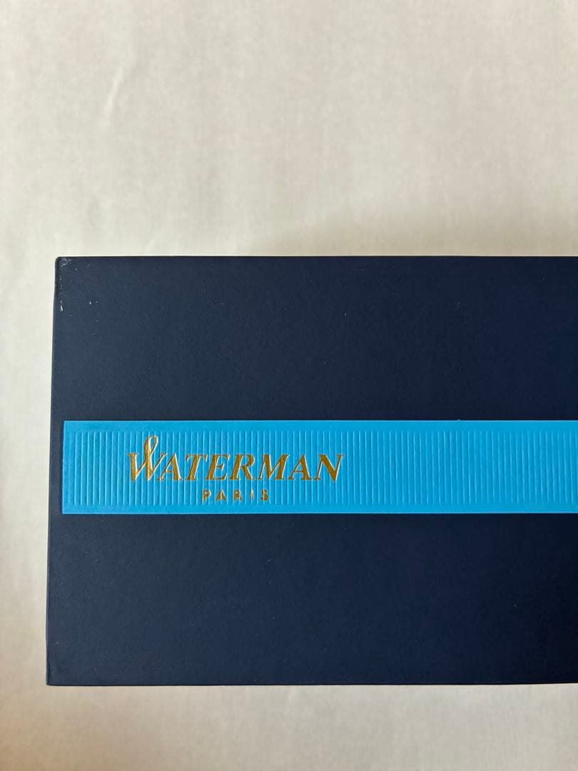 WATERMAN Metropolitan ballpoint pen with silver body and gold clip in original box