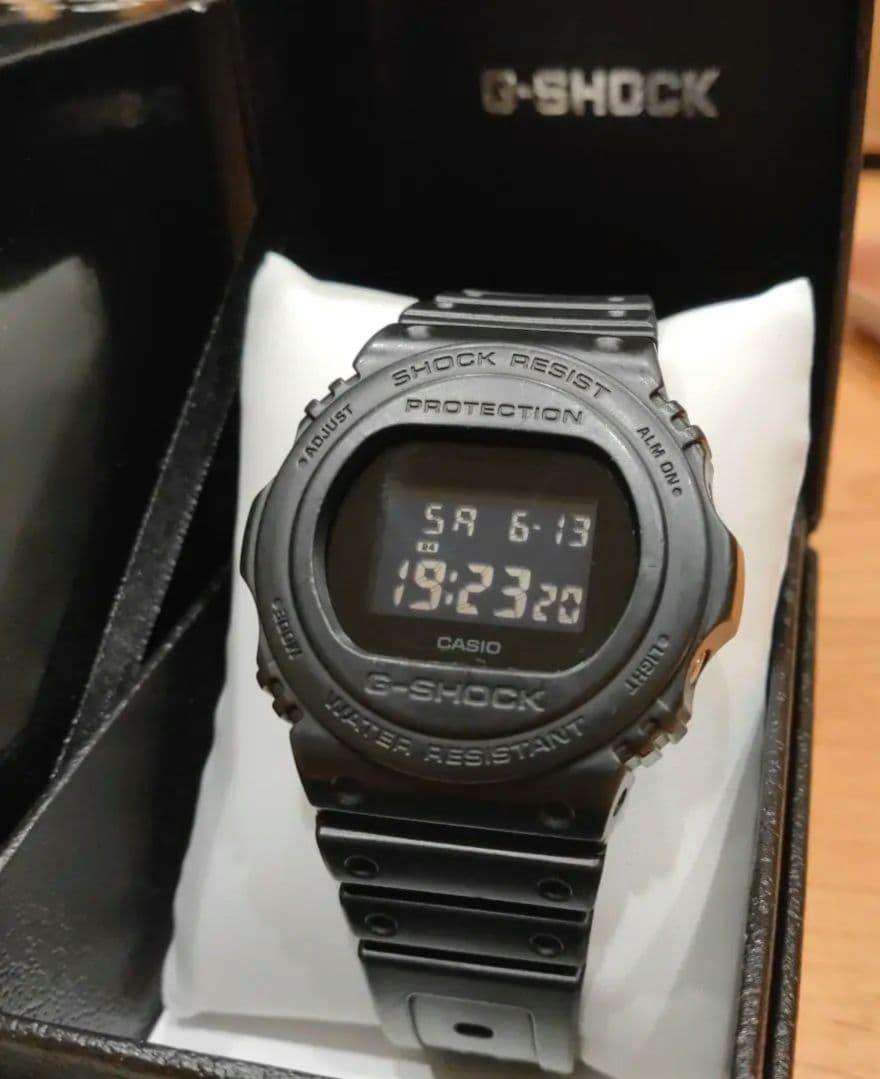 CASIO DW-5750E-1BJF Digital Men's Watch — Japanese