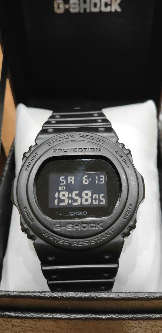 CASIO DW-5750E-1BJF Digital Men's Watch — Japanese