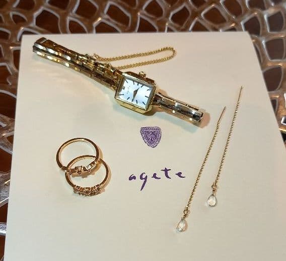 Agete Vintage Four-Piece Set with diamond accents, K18GP material, used watch with chipped glass, and new replacement chain