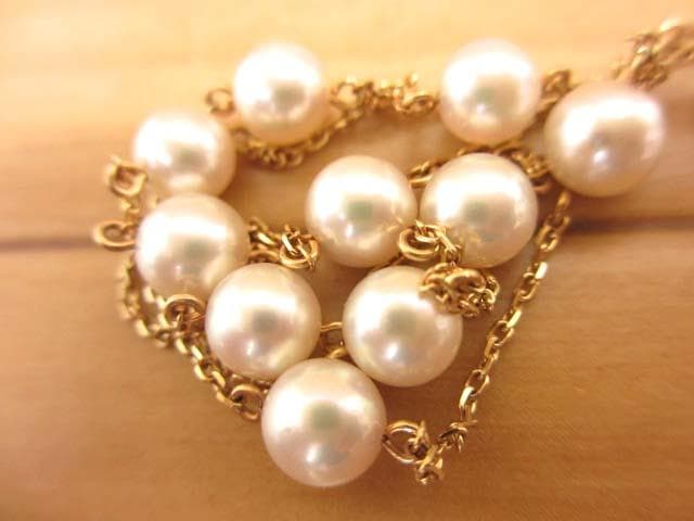 Tasaki Pearl Station Necklace in 18K gold featuring 6mm pearls on a 38cm chain