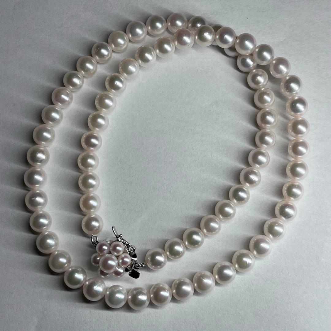 Tasaki Akoya pearl necklace with 6.0-6.5mm white round pearls, 42cm length, silver clasp, all knot style setting