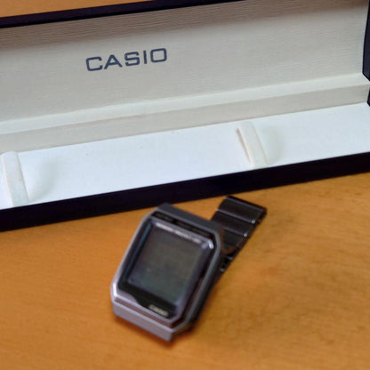 CASIO VDB-2000 Digital Men's Watch — Japanese