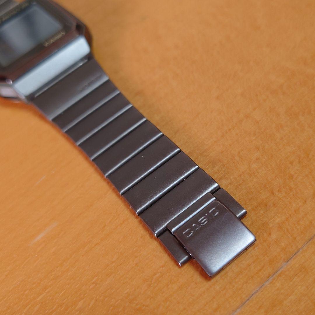 CASIO VDB-2000 Digital Men's Watch — Japanese