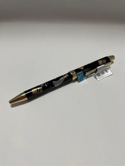 Pilot Matoi 2+1 multi-instrument pen with black and red ballpoint pens and mechanical pencil, aluminum body
