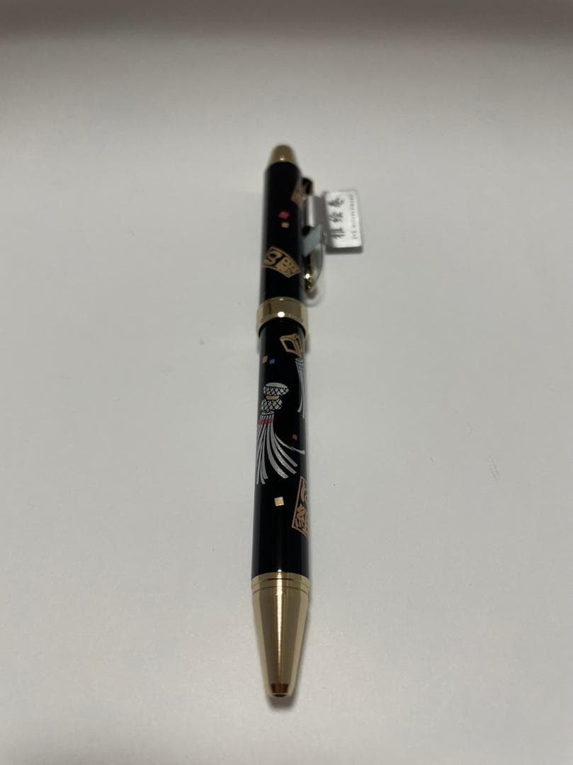 Pilot Matoi 2+1 multi-instrument pen with black and red ballpoint pens and mechanical pencil, aluminum body