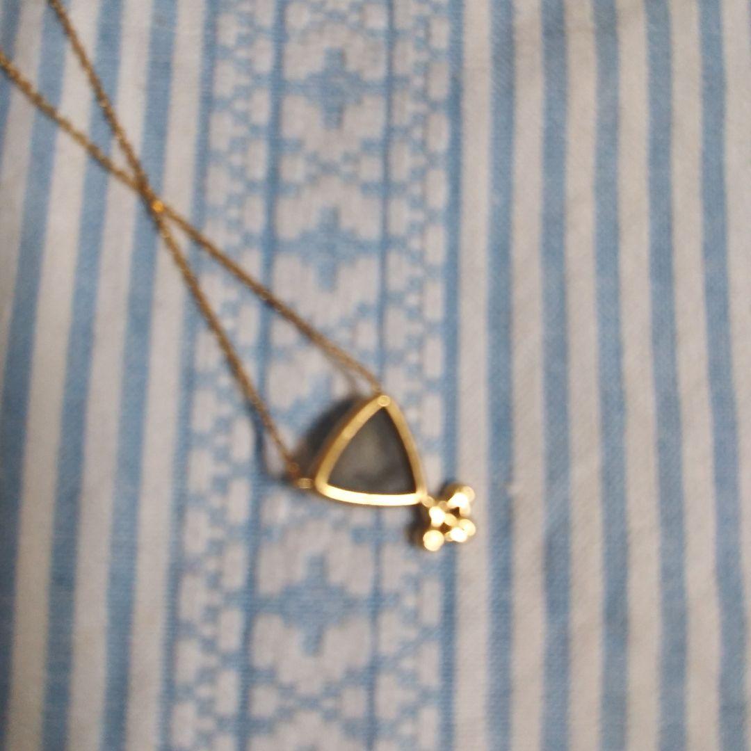 Agat necklace with labradorite and diamond pendant on 40.5 cm K18YG gold chain with extender