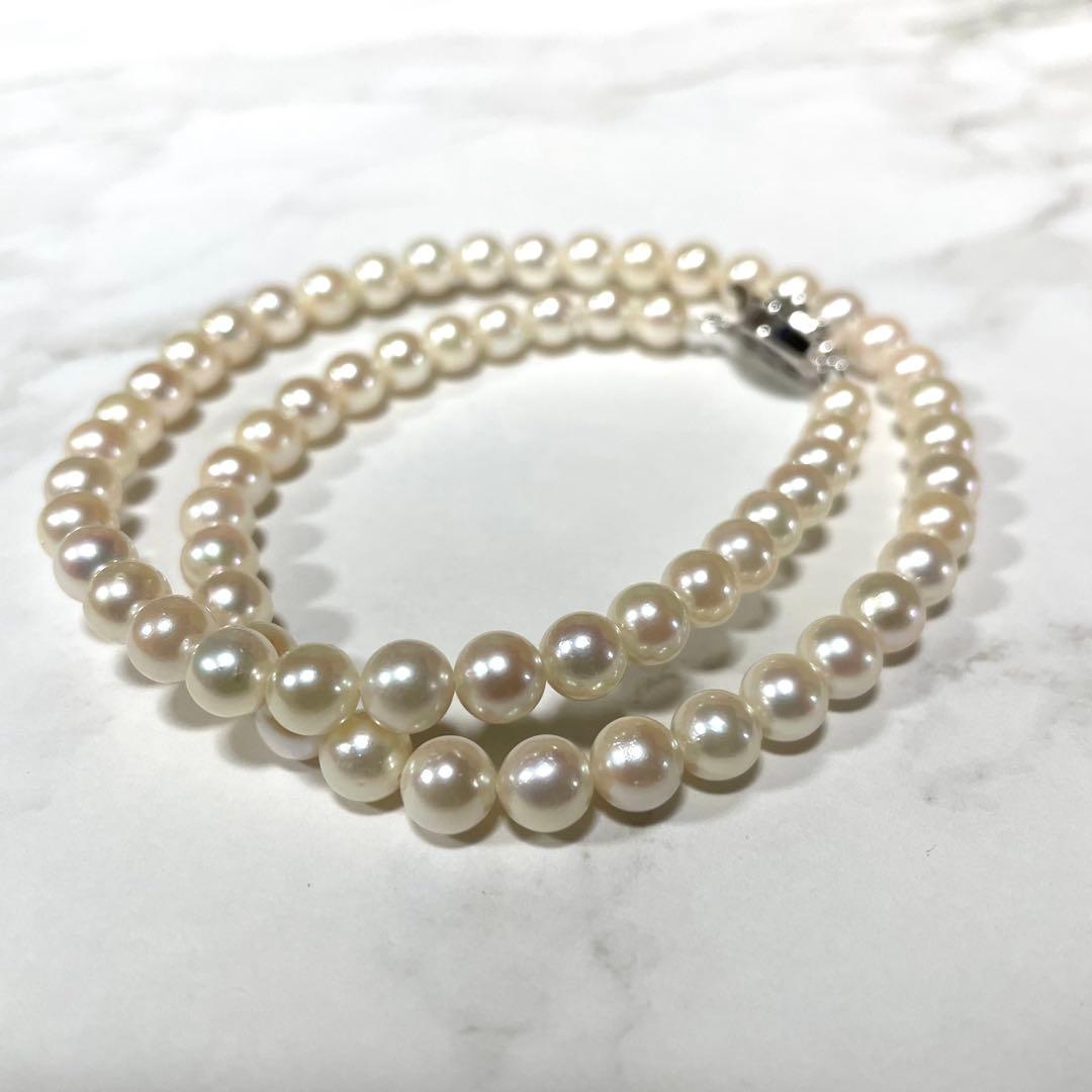 Natural white Akoya pearl necklace with 6 to 6.5mm pearls, approximately 42cm long