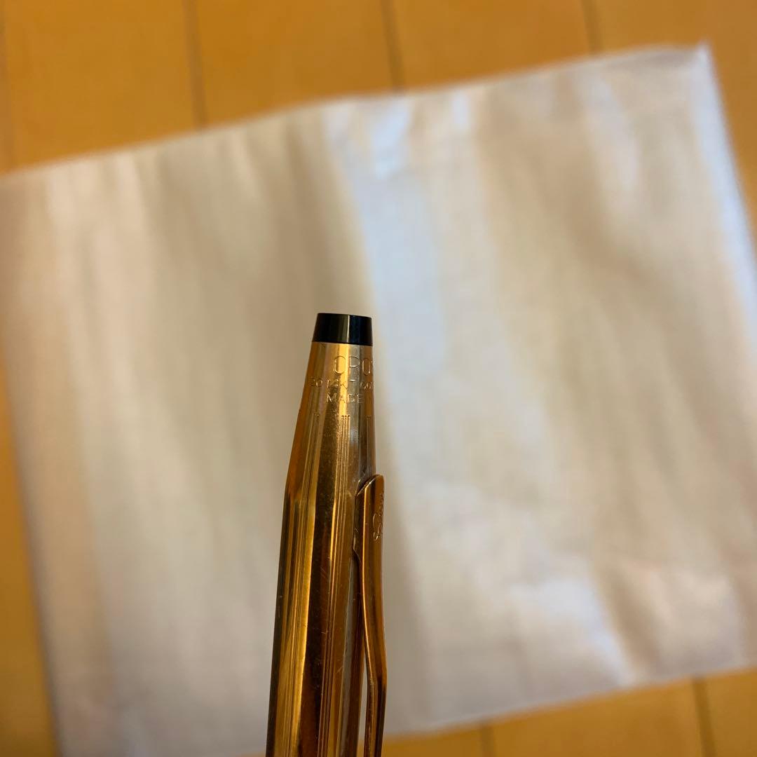 Cross 14KT Gold Filled Fountain Pen with slight scratches and dirt, made in USA