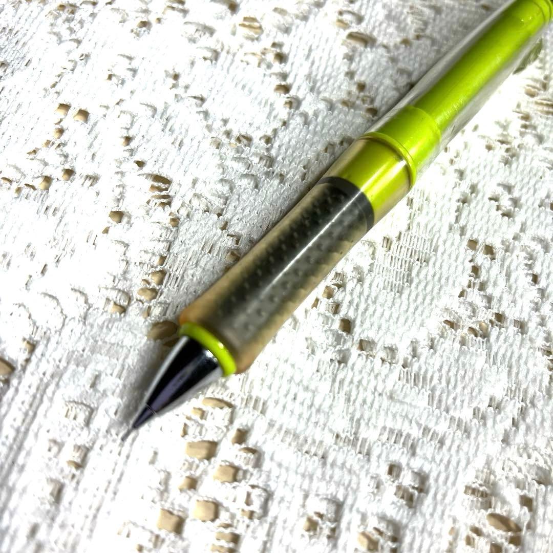 Pilot Dr. Grip CL mechanical pencil with soft grip and textured inner bumps, discontinued and gently used