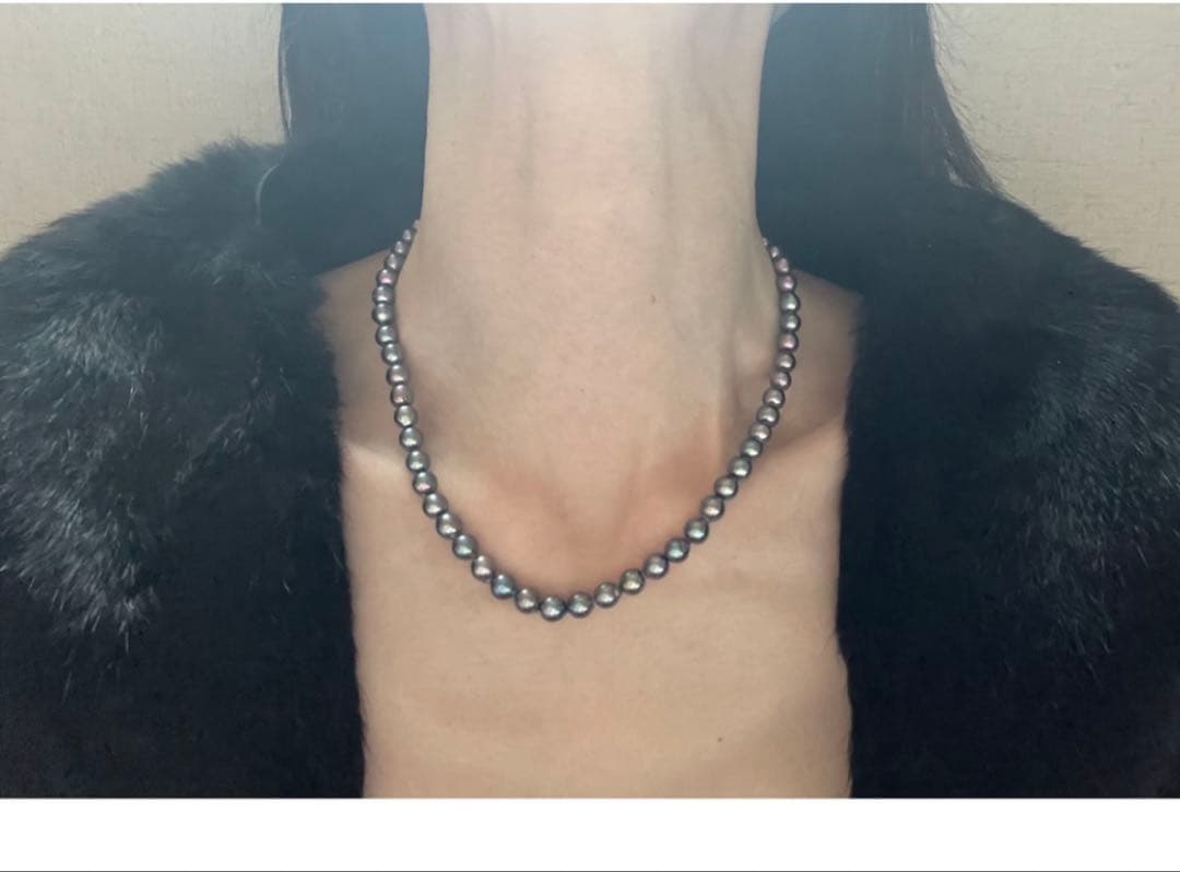 Simple modern black pearl pendant and necklace set with 6 mm pearl and 42 cm chain