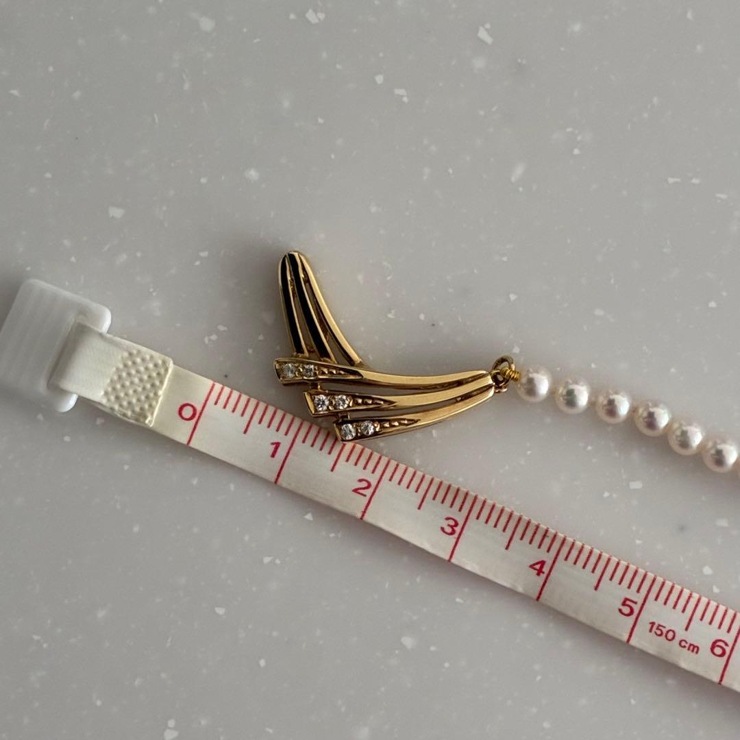 MIKIMOTO Baby Pearl Necklace with 4.0-4.4mm Akoya pearls, 43cm length, K18 yellow gold clasp and diamond pendant
