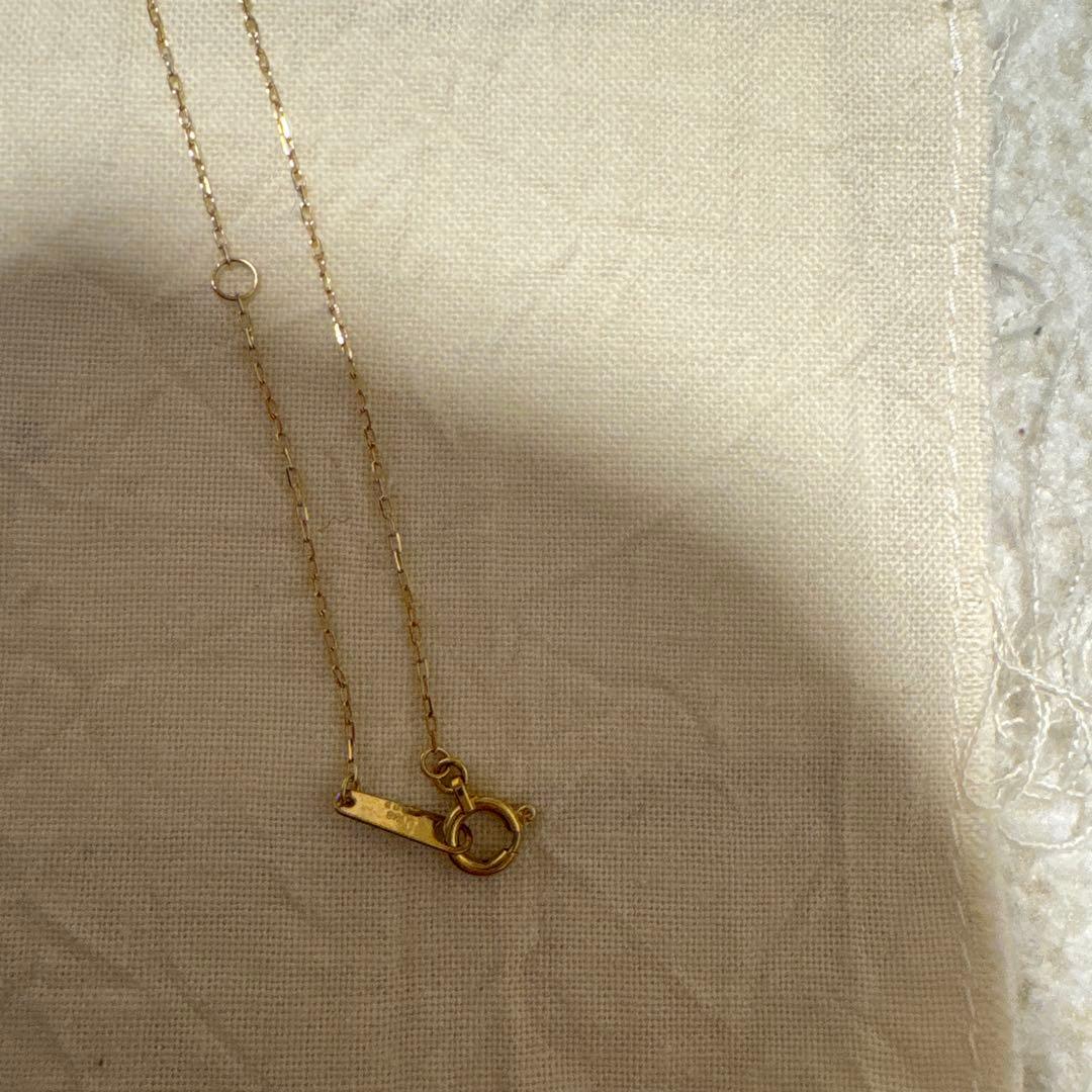 Agete K18 Limited Necklace with 18K yellow gold chain, diamond and white sapphire pendant