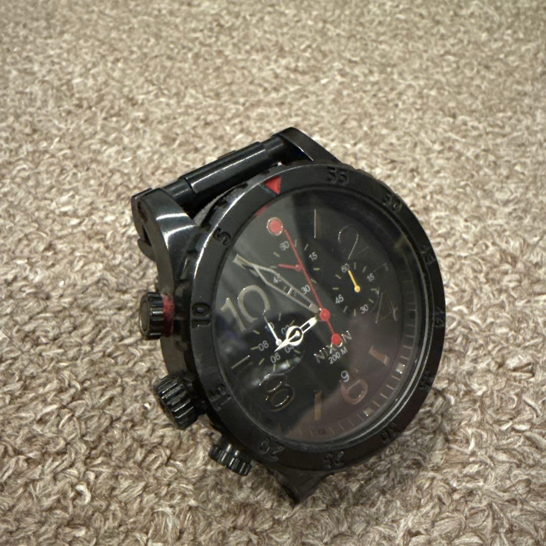 NIXON 200M Quartz Men's Watch — Japanese