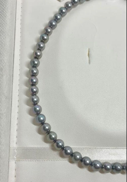 Akoya pearl necklace with 7.0-7.5mm pearls and 42cm length shown on white background