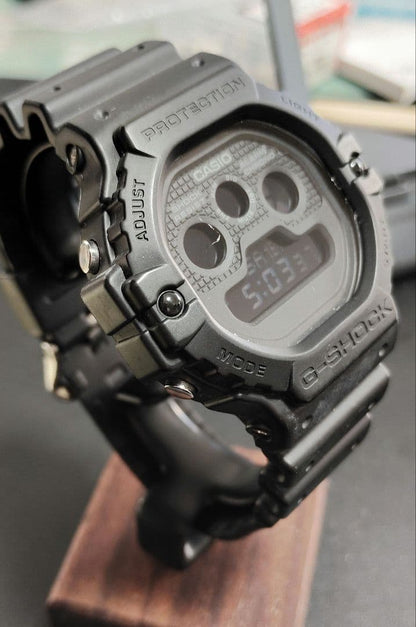 CASIO DW-5900BB Digital Men's Watch — Japanese