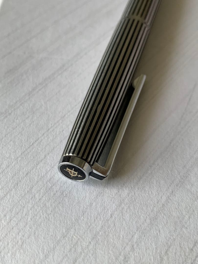 PILOT Custom Etching fountain pen with 18K nib and converter, shown in used condition with slight storage marks