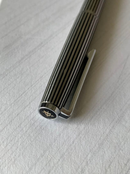 PILOT Custom Etching fountain pen with 18K nib and converter, shown in used condition with slight storage marks