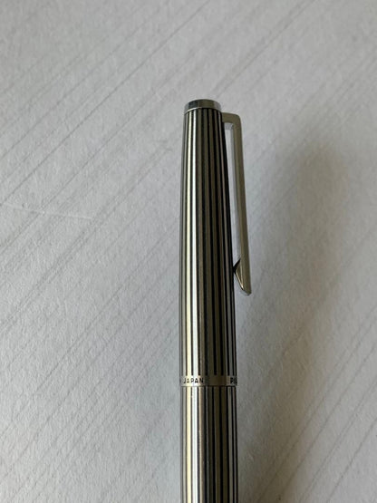PILOT Custom Etching fountain pen with 18K nib and converter, shown in used condition with slight storage marks