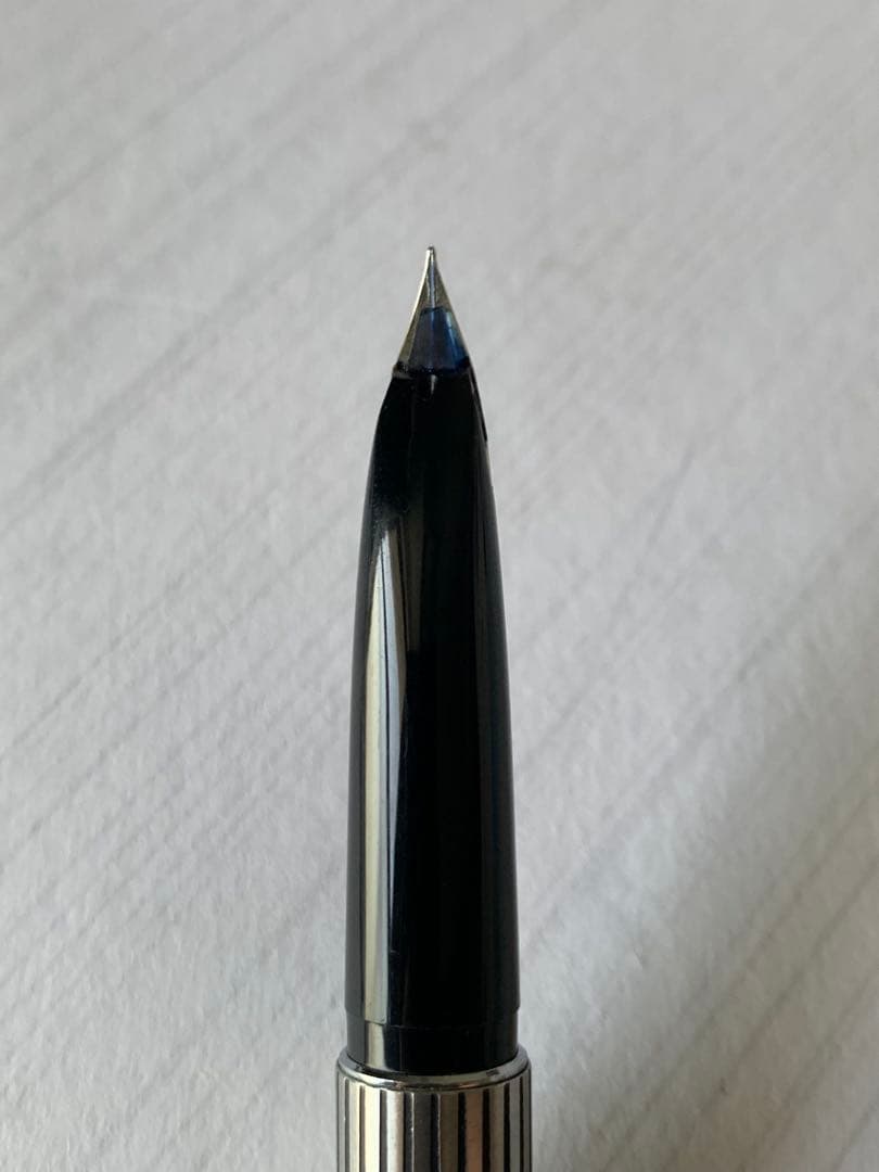 PILOT Custom Etching fountain pen with 18K nib and converter, shown in used condition with slight storage marks