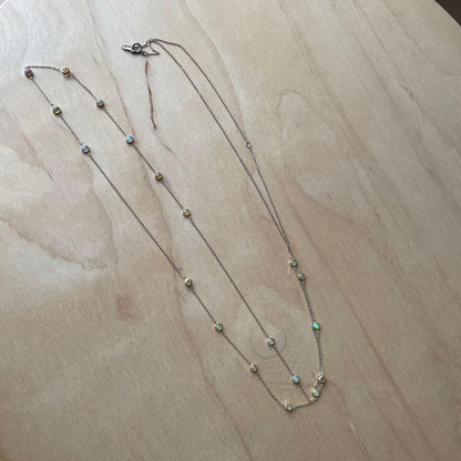 Agate Rare Dreamy long necklace with 19 opals on 10 carat gold adjustable chain