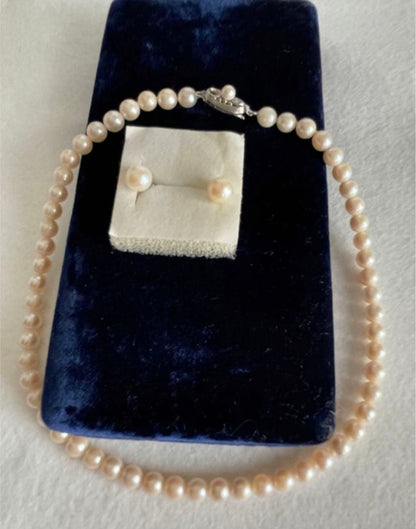 Vitamin Tiger's Eye 7mm bead necklace 40cm and matching silver earrings with slight yellow tone