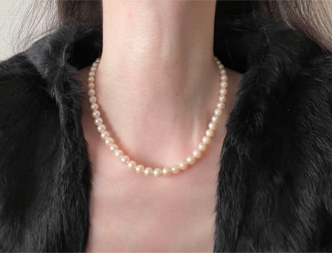 Vitamin Tiger's Eye 7mm bead necklace 40cm and matching silver earrings with slight yellow tone