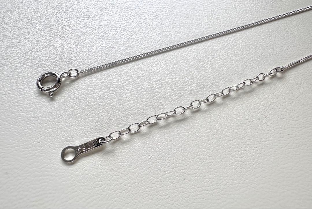 TASAKI Akoya baby pearl necklace with silver clover motif pendant and adjustable chain