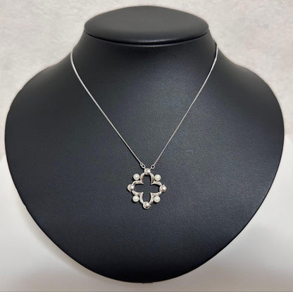 TASAKI Akoya baby pearl necklace with silver clover motif pendant and adjustable chain