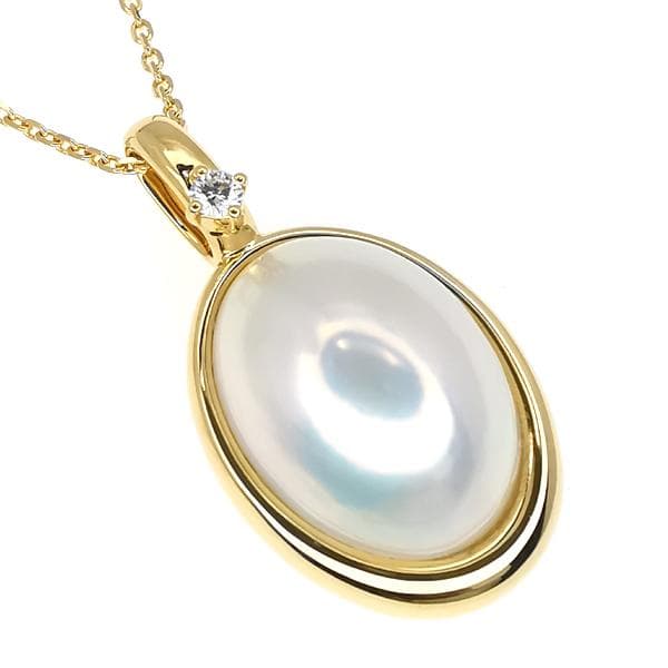 TASAKI K18 yellow gold necklace with a Mabe pearl pendant and small diamond accents on a 45cm chain