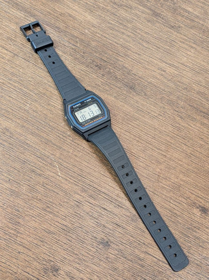 CASIO F-28W Digital Men's Watch — Japanese