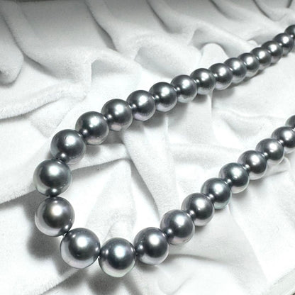 Tasaki Akoya blue gray pearl necklace and matching earrings with 7mm genuine pearls