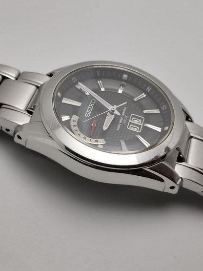 SEIKO SS015G Solar Men's Watch — Japanese