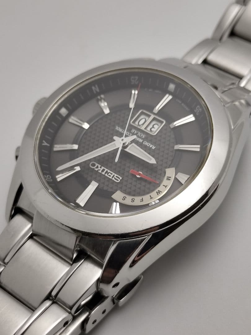 SEIKO SS015G Solar Men's Watch — Japanese