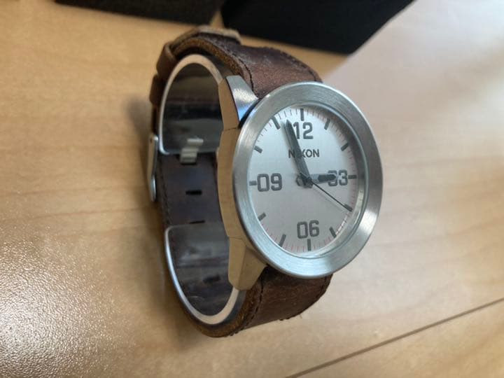 NIXON PRIVATE SILVER/BROWN Quartz Men's Watch — Japanese