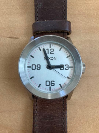 NIXON PRIVATE SILVER/BROWN Quartz Men's Watch — Japanese