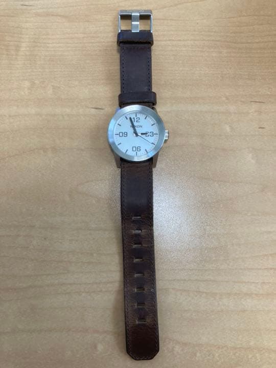NIXON PRIVATE SILVER/BROWN Quartz Men's Watch — Japanese