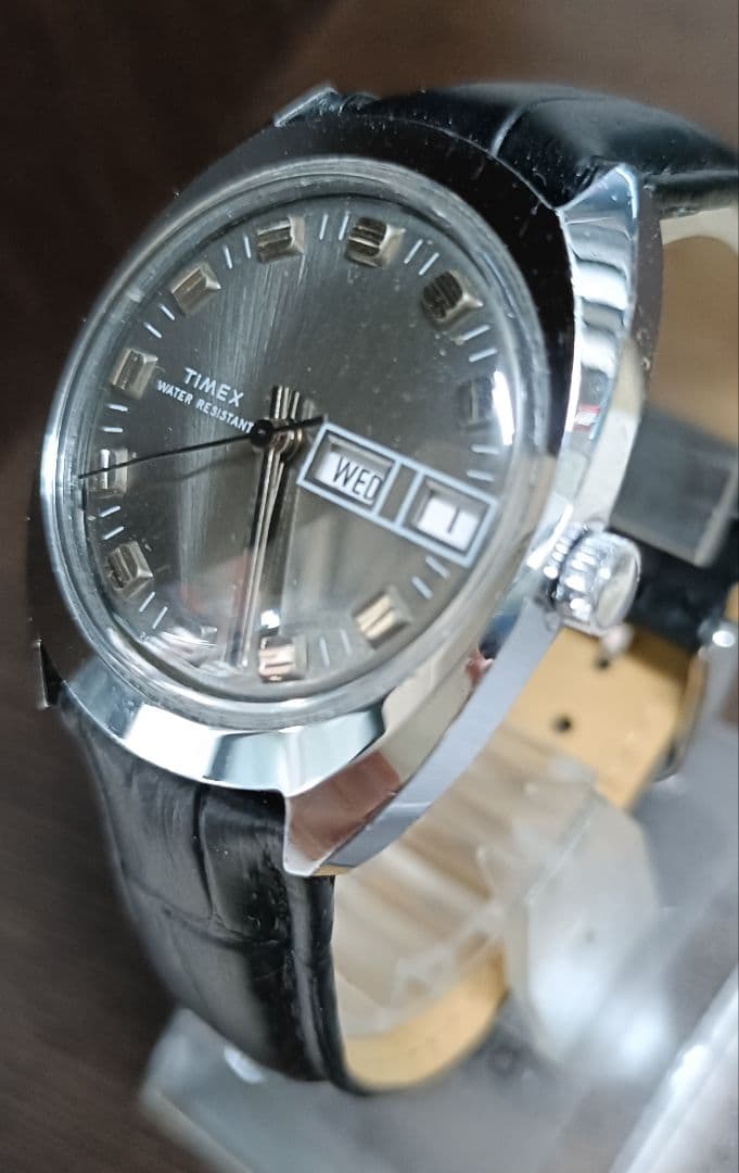 TIMEX Deity Date Manual Men's Watch — Japanese