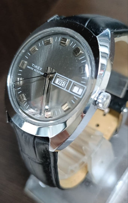 TIMEX Deity Date Manual Men's Watch — Japanese